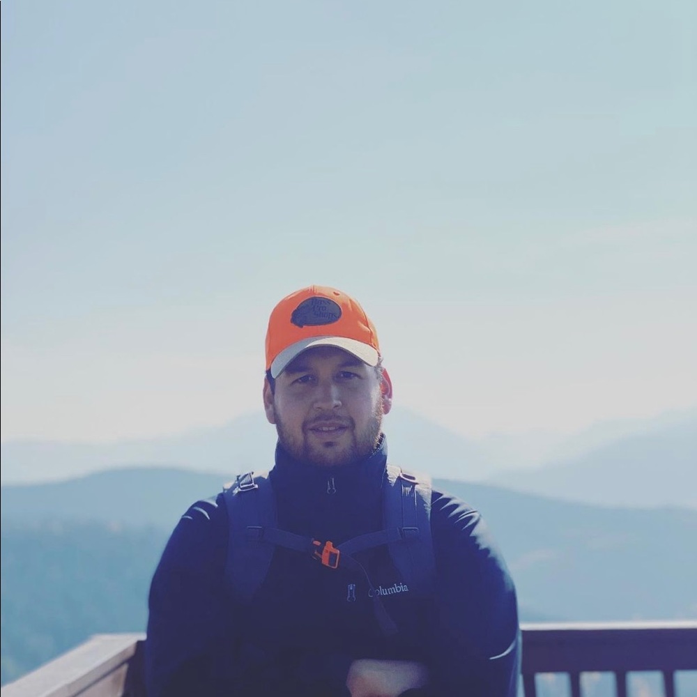 Meet your Posher, Gonzalo